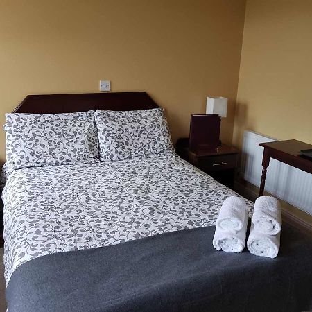 Bit And Bridle Bed and Breakfast Tipperary Exteriör bild