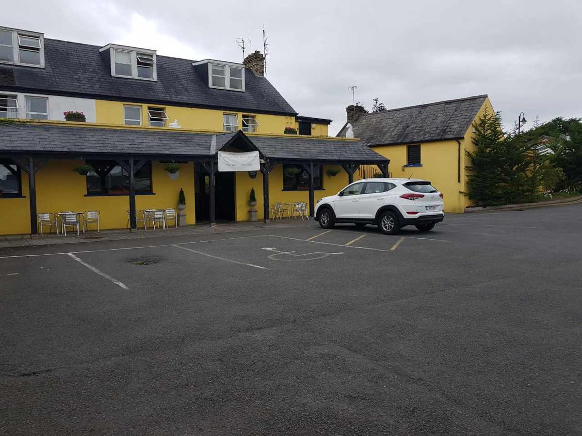 Bit And Bridle Bed and Breakfast Tipperary Exteriör bild